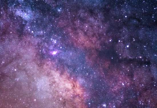 Ultravioletto colore dell'anno 2017