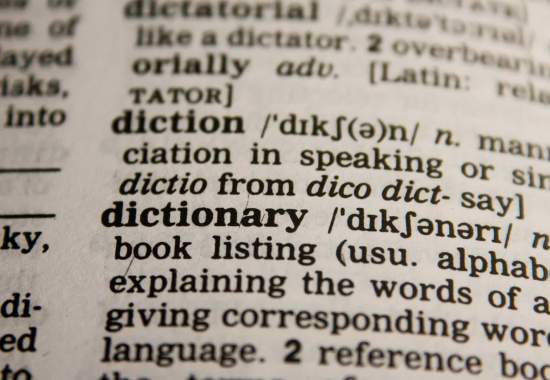 Il potere ed il grigiore delle parole nella comunicazione d'azienda